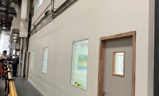 Aménagement d'un espace de travail à Bourg en Bresse chez Volvo Renault Trucks, Villefranche-sur-Saône, Paprika Architectures