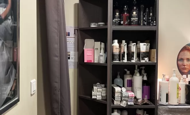 Rénovation d'un salon de coiffure à Porte des pierres dorées